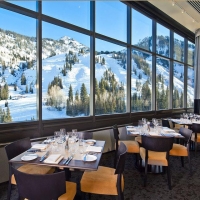  Vacation Hub International | The Cliff Lodge Facilities