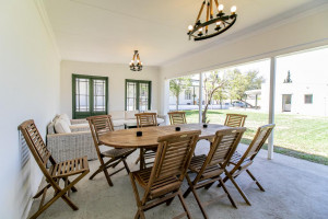  Vacation Hub International | Victorian Square Guesthouse Facilities