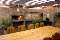  Vacation Hub International | The Crows Nest Facilities