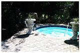  Vacation Hub International | The Cradock House Facilities