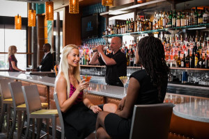 Vacation Hub International | Harborside Inn Facilities