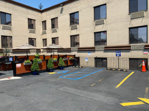  Vacation Hub International | Howard Johnson Inn Jamaica JFK Airport NYC Facilities