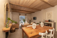  Vacation Hub International | Auberge Burgundy Guest House Facilities