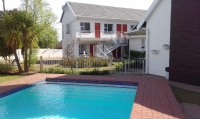  Vacation Hub International | Mentor Guest House Facilities