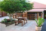  Vacation Hub International | Dempsey's Guest House Facilities