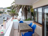  Vacation Hub International | The Place On The Bay Facilities