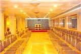 Vacation Hub International | Hotel Highway Inn Facilities