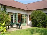  Vacation Hub International | Soetdoring Mookana Guest House Facilities