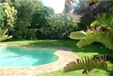  Vacation Hub International | Gabriella House Table View Facilities