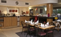  Vacation Hub International | Road Lodge Carnival City Facilities