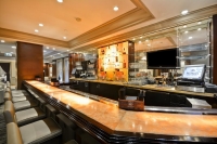  Vacation Hub International | Hilton Checkers Los Angeles Facilities