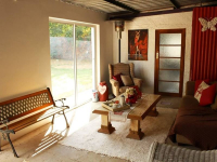  Vacation Hub International | Tasha’s On Main Facilities