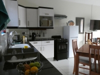  Vacation Hub International | Mackenzies  Accommodation Facilities