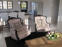  Vacation Hub International | La Riviera Bed And Breakfast Facilities