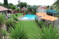  Vacation Hub International | Eagle Crest Executive Lodge Self Catering Facilities