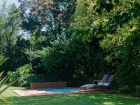  Vacation Hub International | Loxley House Facilities