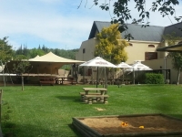  Vacation Hub International | Le Bac Estates Facilities