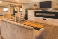  Vacation Hub International | La Quinta Inn & Suites Fairbanks Airport Facilities