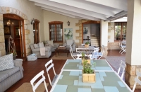  Vacation Hub International | By The Way Guest House Facilities