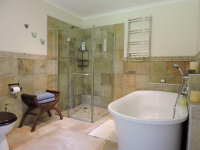  Vacation Hub International | Tracey's B & B Facilities