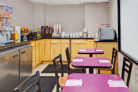  Vacation Hub International | Super 8 by Wyndham Jamaica North Conduit Facilities