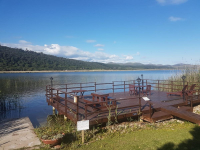  Vacation Hub International | Traders Hotel @ Lake Pleasant Living Facilities