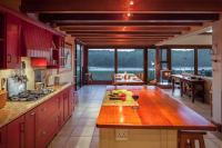  Vacation Hub International | Westend House Facilities