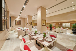  Vacation Hub International | The LaLiT New Delhi Facilities