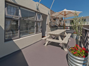  Vacation Hub International | TwentyFour17 Inn Guest House Facilities