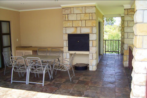  Vacation Hub International | Clarens Accommodation Bookings - Blue Gum Villa 69 Facilities