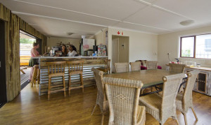  Vacation Hub International | Island Vibe Facilities