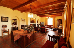  Vacation Hub International | San Gabriel Facilities