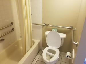  Vacation Hub International | Gulfcoast Inn Naples Facilities
