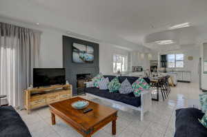  Vacation Hub International | Great white beach House Facilities