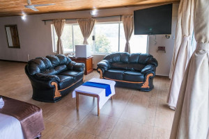  Vacation Hub International | Lake Safari Lodge Facilities