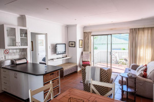  Vacation Hub International | 2 The Mews-Clarens Facilities