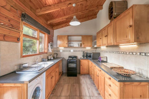  Vacation Hub International | Knysna Lodge Facilities