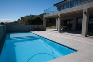  Vacation Hub International | 25 On Rooiels Facilities
