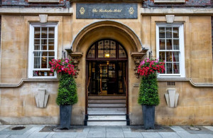  Vacation Hub International | Rochester Hotel by Blue Orchid Facilities