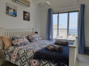  Vacation Hub International | Bolusii House-gordons bay stay Facilities