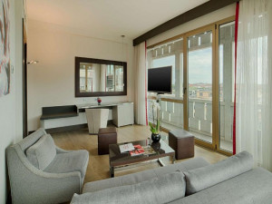  Vacation Hub International | NH Collection Milano President Facilities