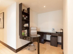  Vacation Hub International | Holiday Inn Dubai- Al Barsha Facilities