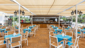  Vacation Hub International | Castival Hotel Facilities