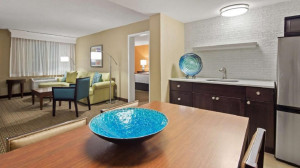  Vacation Hub International | Best Western Palm Beach Lakes Facilities