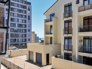  Vacation Hub International | Manhattan On Coral Apartments Facilities