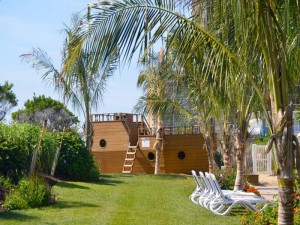  Vacation Hub International | Carousel Resort Hotel and Condominiums Facilities