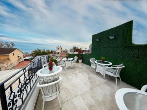  Vacation Hub International | Albinas Hotel Old City Facilities