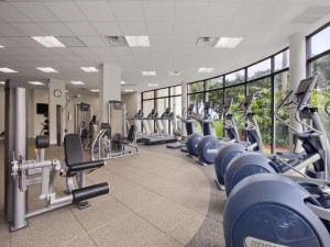  Vacation Hub International | Hilton Miami Airport Blue Lagoon Facilities