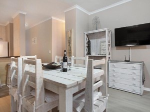  Vacation Hub International | Dolphin Ridge 108 by HostAgents Facilities