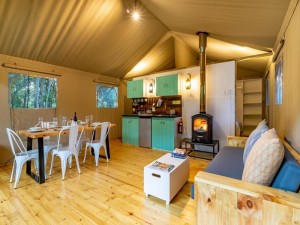  Vacation Hub International | AfriCamps Waterberg Facilities